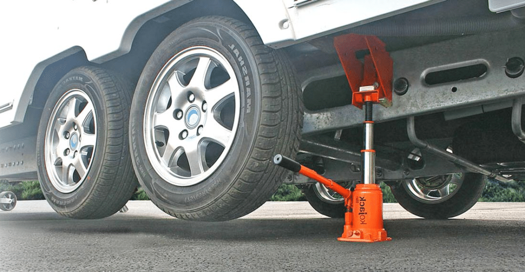 flat tire repair roadside service